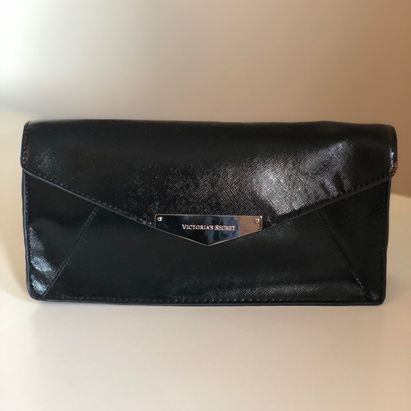 Black Clutch - Picture 1 of 4